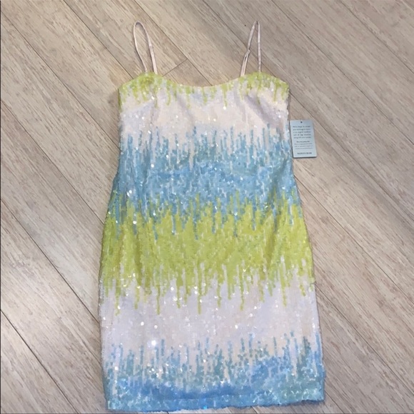 💋NWT Soloiste Sequin Mini Dress in Multi Pink - Picture 2 of 5